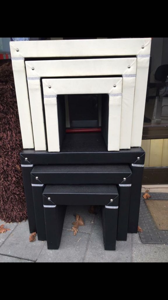 Spot Beyaz Ve Siyah Deri Zigon