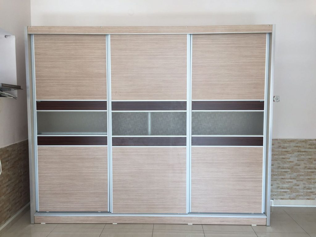 Sürgülü Büyük Boy Gardırop