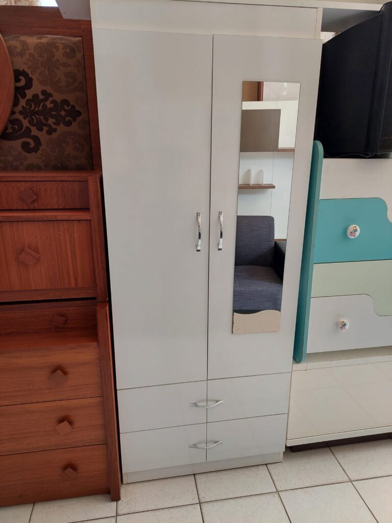 İki Kapılı Gardrop